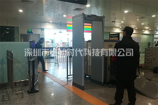 车站的安检门主要检查什么？有什么意义？