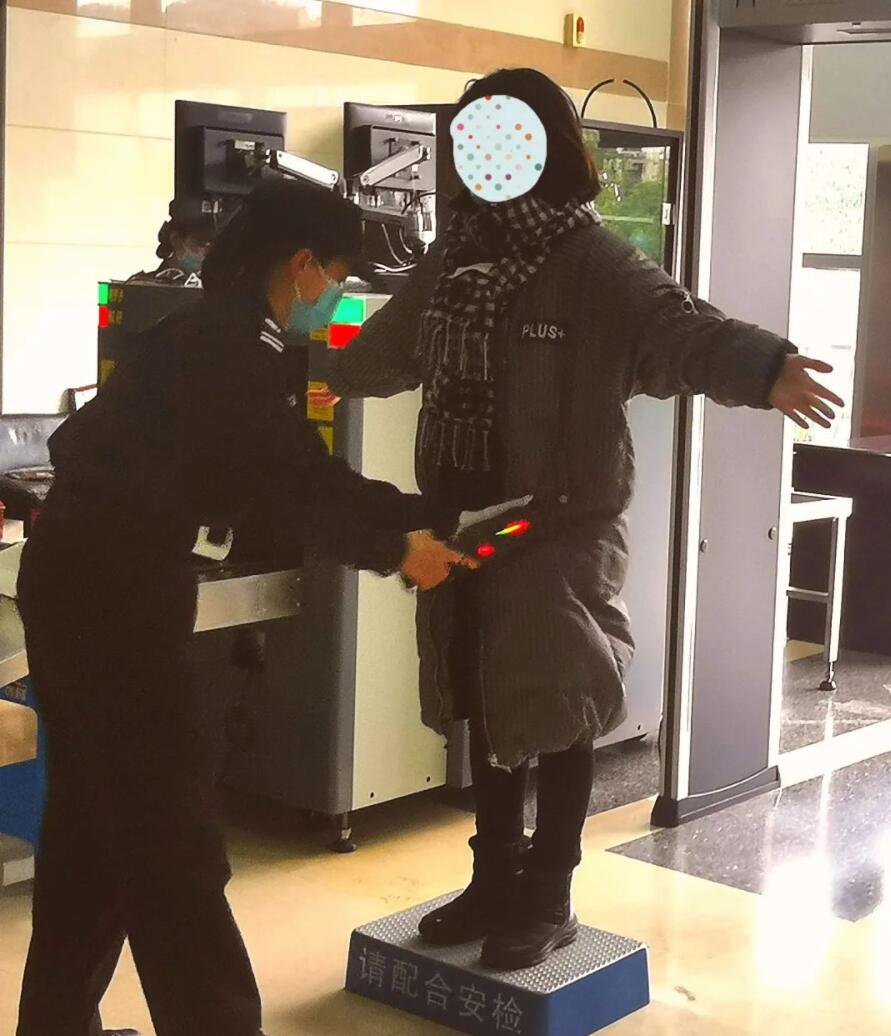 法院安检为啥那么严？看完这几张图你就全明白了